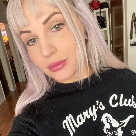 Meet your Posher, J - Picture 1 of 1